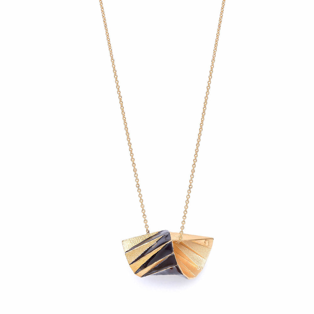 shkoh_silver_jewelry_ondine_black_pendant_01.jpg
