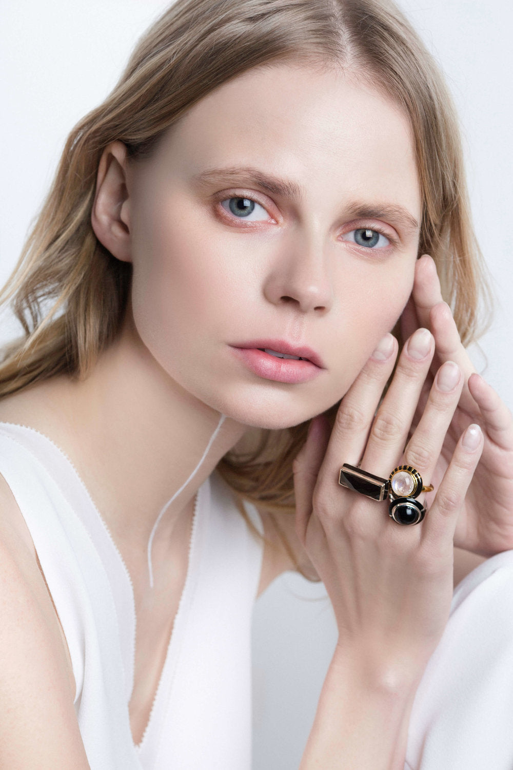 shkoh_silver_jewelry_geo_black_faceted_ring_02.jpg