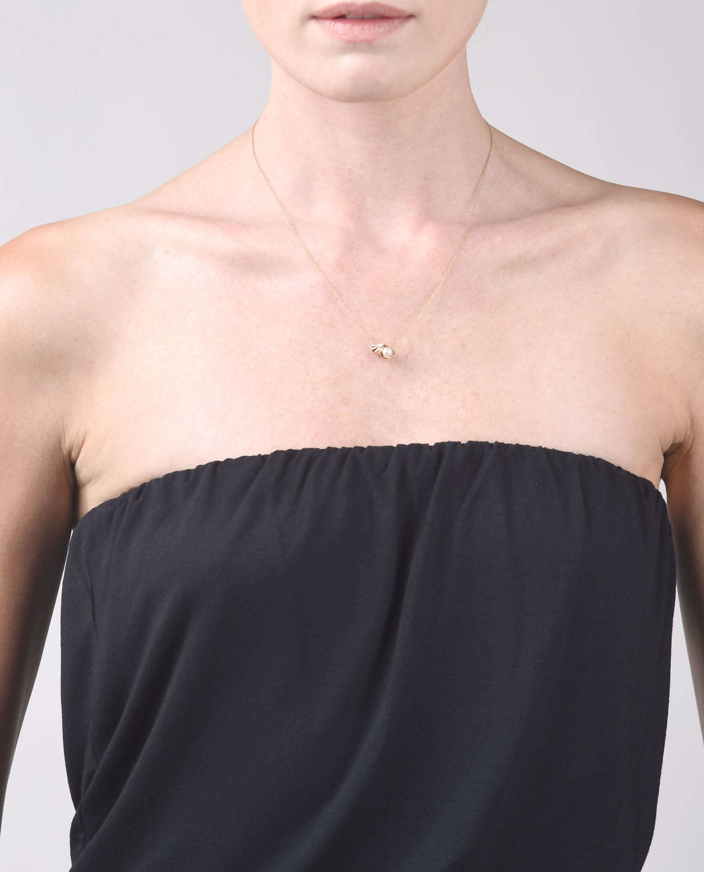 shkoh_fine_jewelry_onda_pendant_03.jpg
