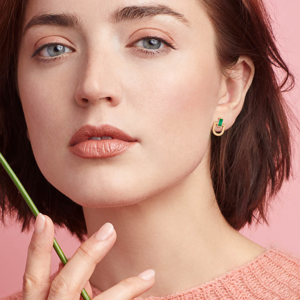 Modern Link emerald earrings