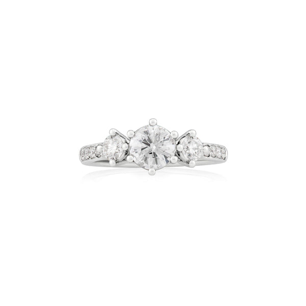 Y.J 3 Stone Ring