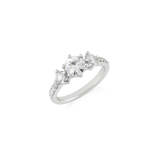 Y.J 3 Stone Ring