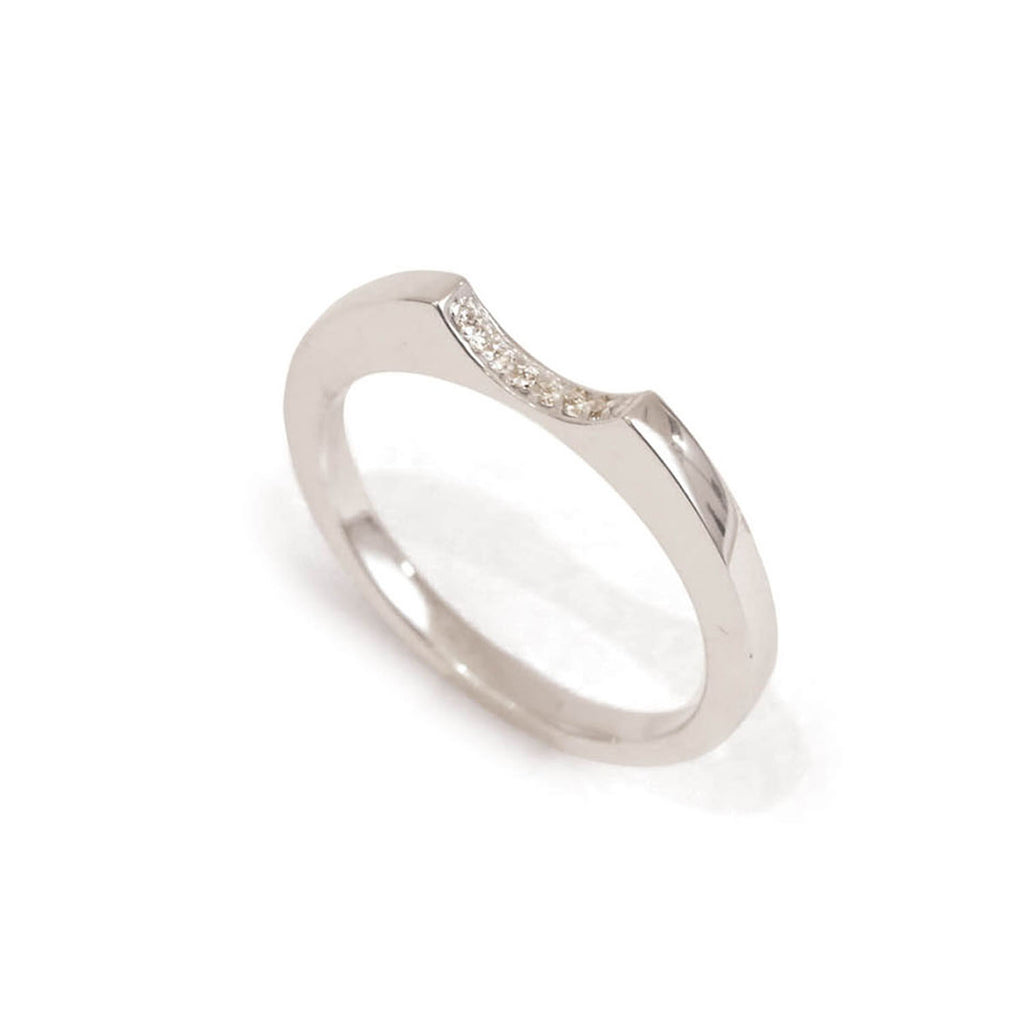 Discrete Diamond Negative Round Ring