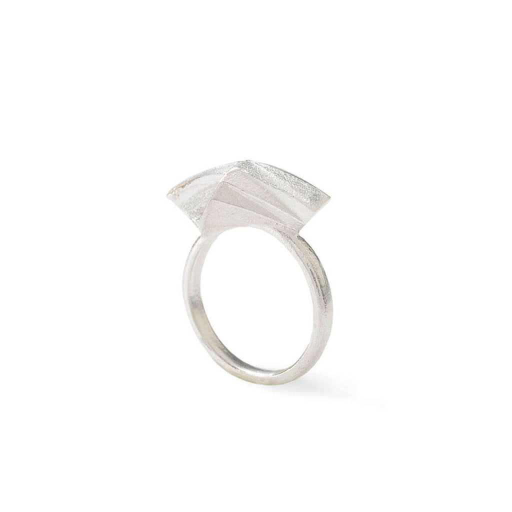 ONDINE RING